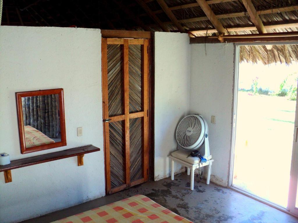 Cabanas Pie De La Cuesta Hotel Coyuca Værelse billede