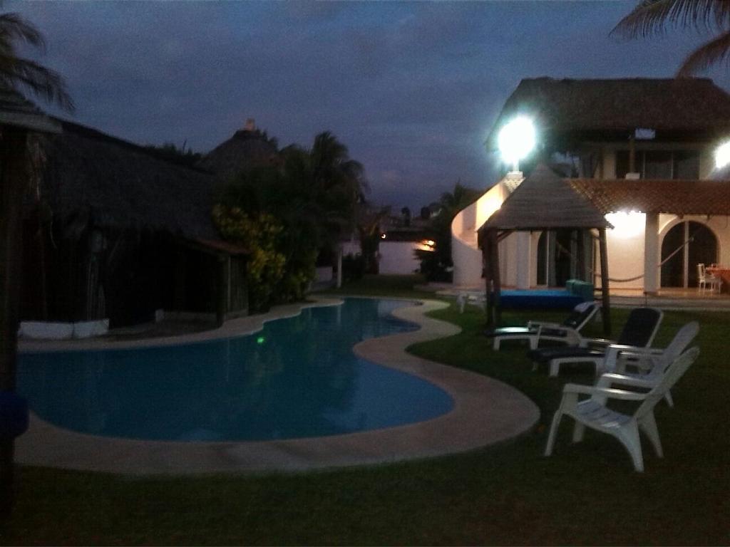 Cabanas Pie De La Cuesta Hotel Coyuca Eksteriør billede